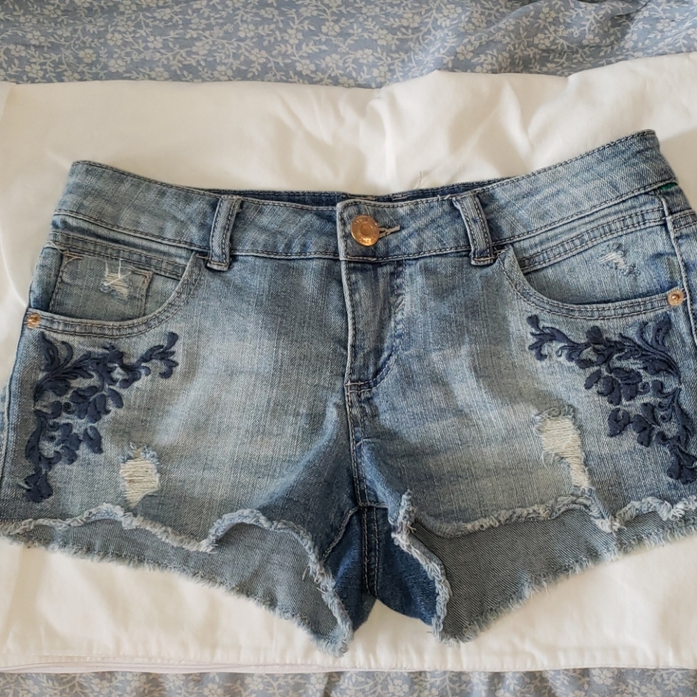 Cute shorts Massimo Supply co.